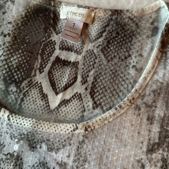 Chico’s Snake Print Sleeveless Top Womens Size 1 - Picture 3 of 5
